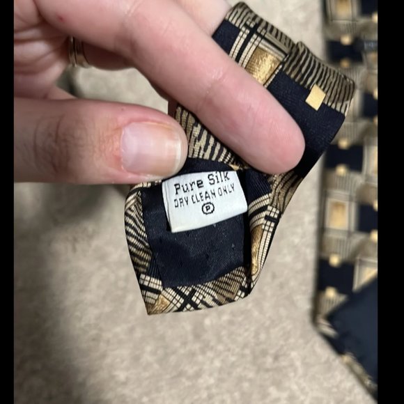 Principles Silk Tie - Picture 4 of 4